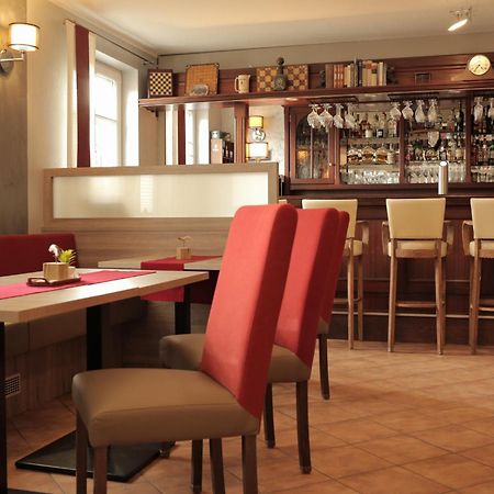 Hotel Zur Sonne Waren  Ngoại thất bức ảnh